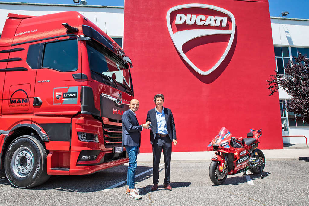 マン・トラック・バスとドゥカティ・レノボチームが強力なパートナーシップを結成、MotoGPレースに向けて共に進撃！