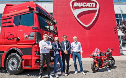 マン・トラック・バスとドゥカティ・レノボチームが強力なパートナーシップを結成、MotoGPレースに向けて共に進撃！