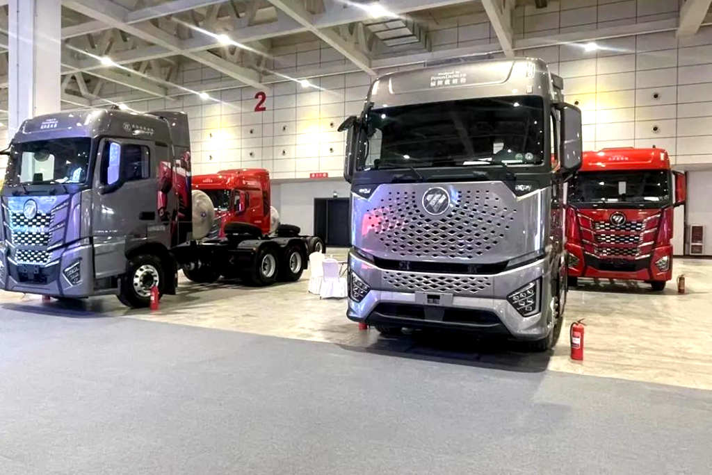 福田欧曼重卡がGISE物流養車フェスティバルに輝き、高効率でグリーンな物流の発展を支援