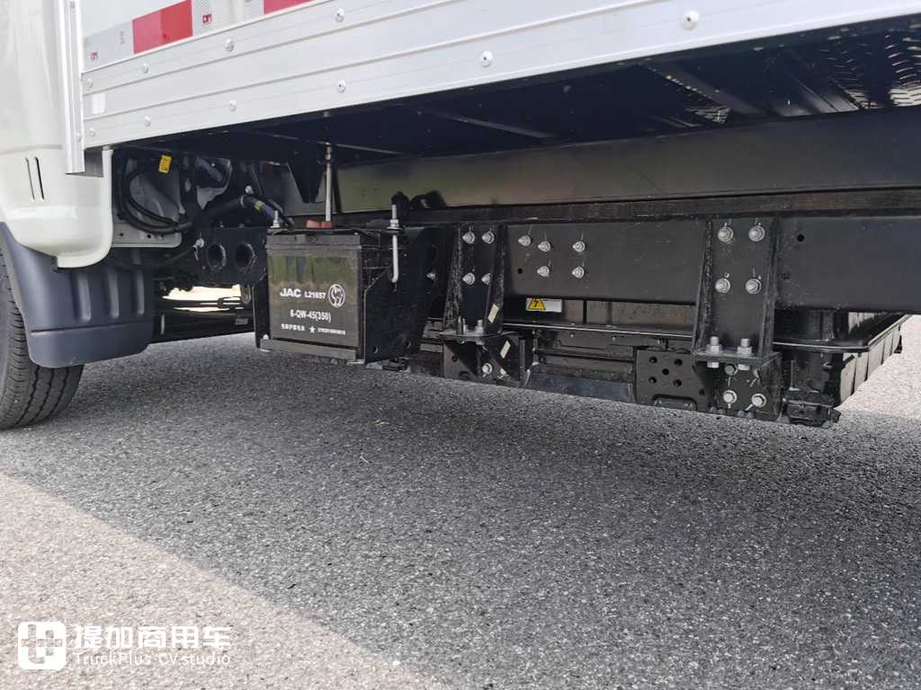 高級豪華キャブオーバー型トラックとは？どのような装備が必要なのか？江淮1卡恺达U7電動キャブオーバー型トラックの実写で解説