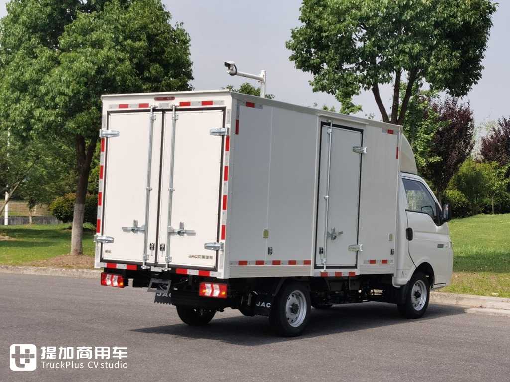 高級豪華キャブオーバー型トラックとは？どのような装備が必要なのか？江淮1卡恺达U7電動キャブオーバー型トラックの実写で解説