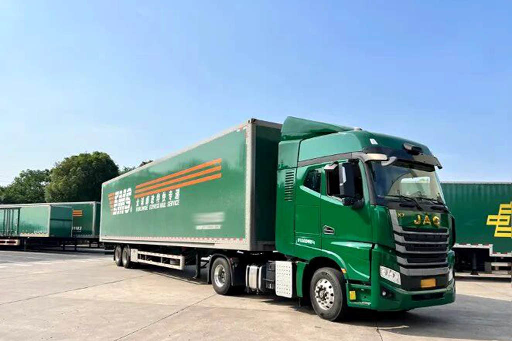 「スマート郵政」の建設を支援、江淮跨越K7+自動運転大型トラックが江蘇郵政で始動