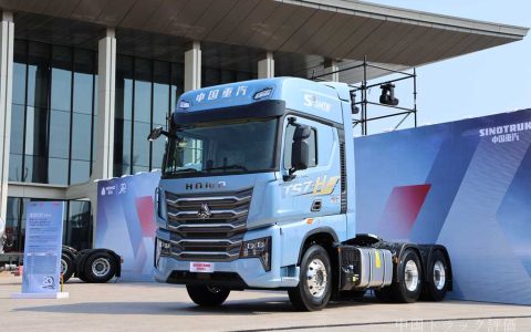 Howo 誕生 20 周年を記念して、中国重汽は豪沃のためにハイエンドモデルを作りました。実際の写真で Howo TS7-H の様子をご覧いただけます