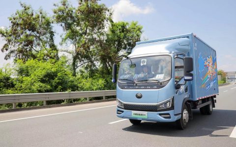 ユートン軽トラックT5シンハン版が珠江デルタで発売