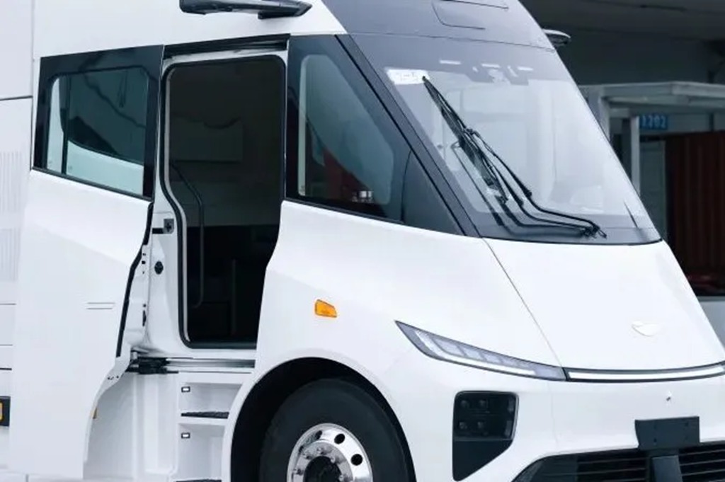 苇渡Windroseの純電動大型トラックは量産の条件を備えており、予定通りに納車を開始する予定です