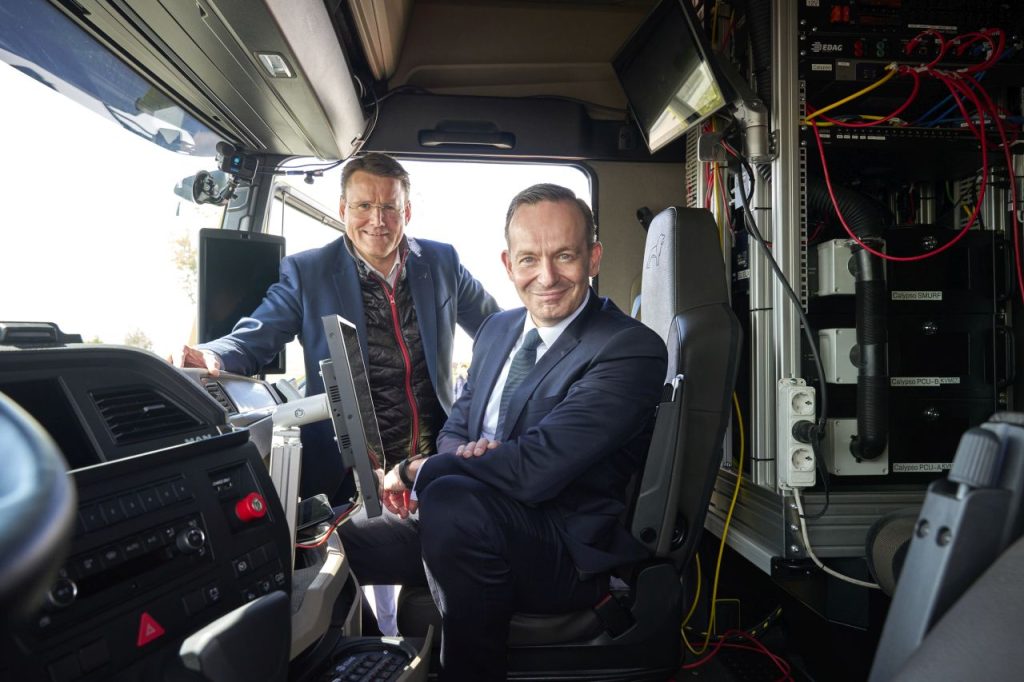 マンが ATLAS-L4 自動運転プロジェクトを円滑に完了したことを発表
