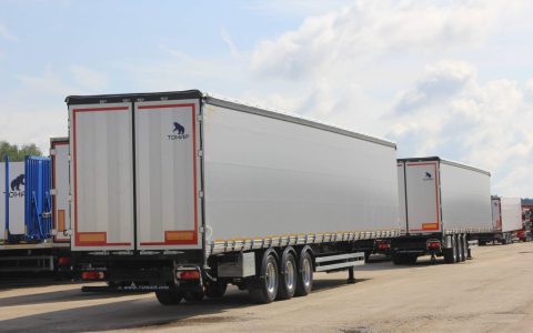 2025 年第 1 四半期、ロシアのセミトラクタートレーラーの販売量がほぼ 50％も急落しました！
