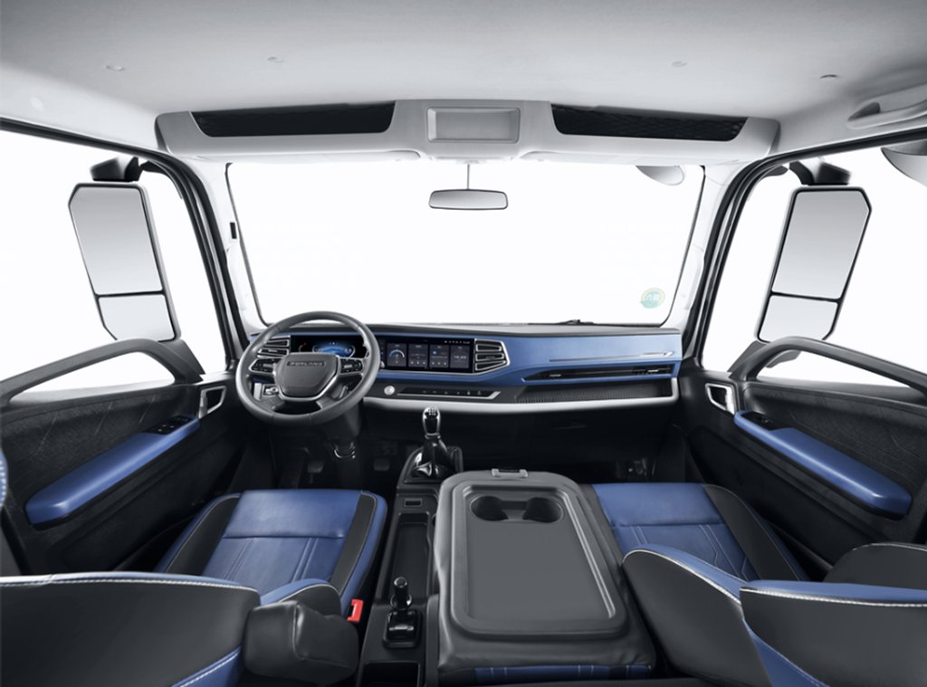 時代自動車の新たな FORLAND ロゴを搭載した量産車種が登場を控える