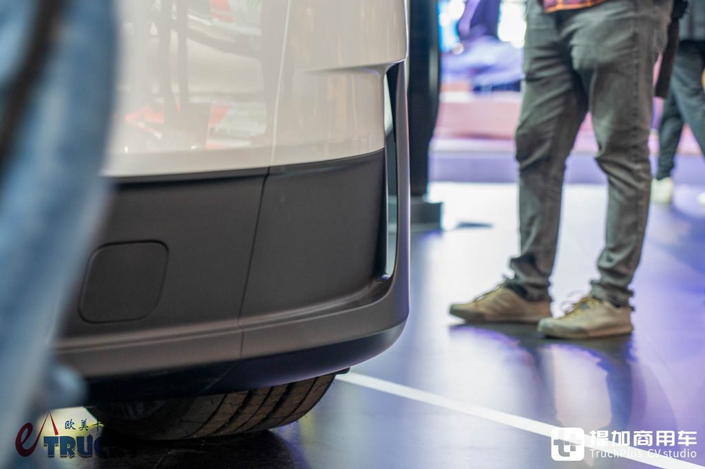 IAA 2026:世界最先端の電動トラック?実は妥協だらけ——テスラSemi徹底実写レビュー