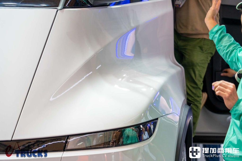 IAA 2026:世界最先端の電動トラック?実は妥協だらけ——テスラSemi徹底実写レビュー
