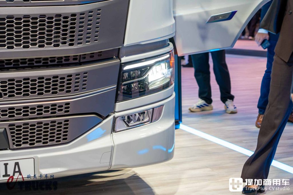 IAA 2026:新フェイス、隠しドアハンドル、そして電子ミラー?スカニア新型Dynamic 430 Rトラクター徹底実写レビュー