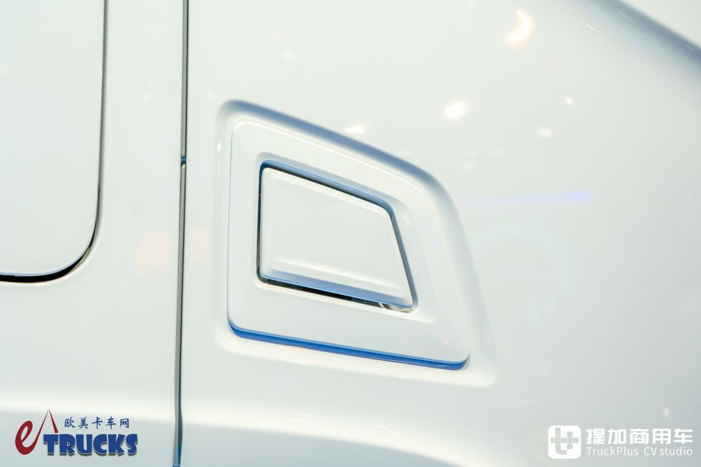 IAA 2026:新フェイス、隠しドアハンドル、そして電子ミラー?スカニア新型Dynamic 430 Rトラクター徹底実写レビュー