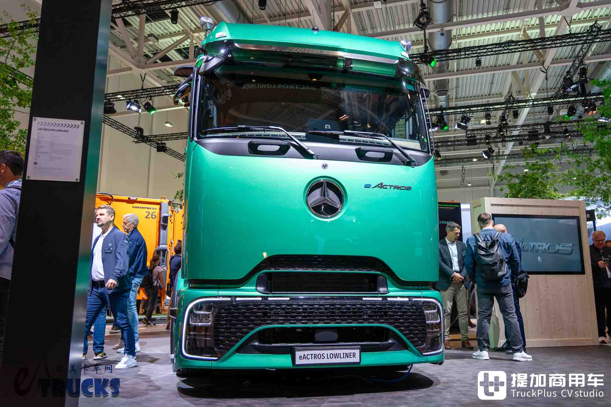 IAA 2026:長距離電動トラックもローサドルに挑戦?メルセデス・ベンツeActros Lowlinerトラクター徹底実写レビュー