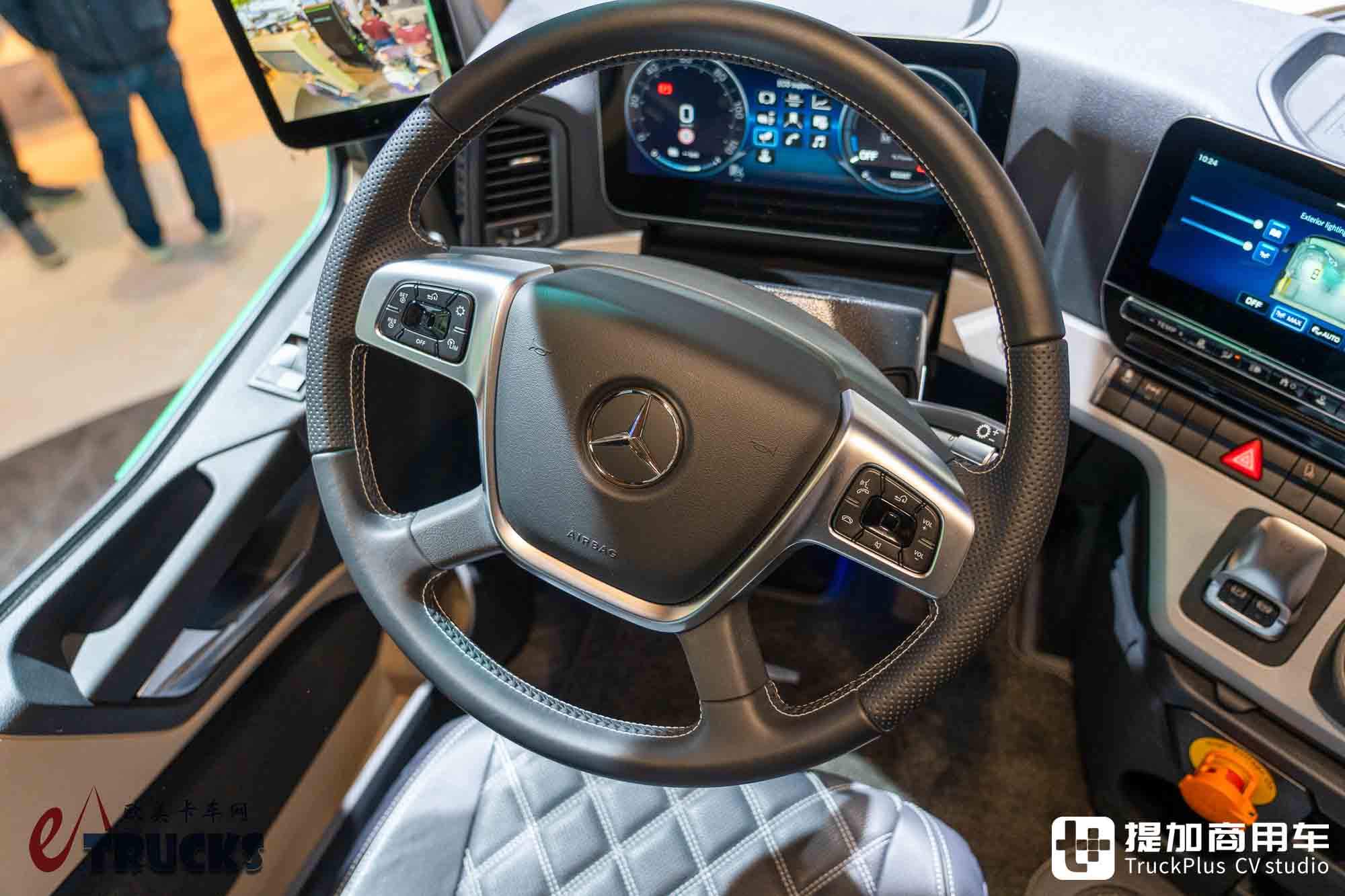 IAA 2026:長距離電動トラックもローサドルに挑戦?メルセデス・ベンツeActros Lowlinerトラクター徹底実写レビュー