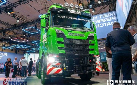 IAA 2026：スカニアの千トン王が来た！8x6駆動に770馬力V8——770 S重量物運搬トラクター徹底実写レビュー