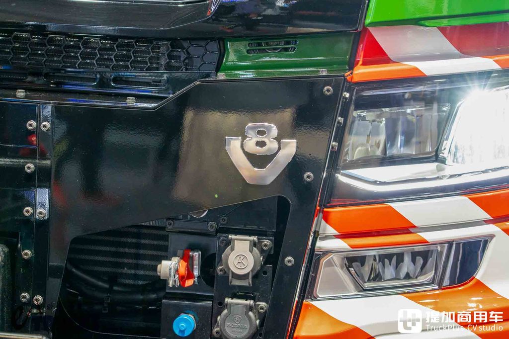 IAA 2026:スカニアの千トン王が来た!8x6駆動に770馬力V8——770 S重量物運搬トラクター徹底実写レビュー