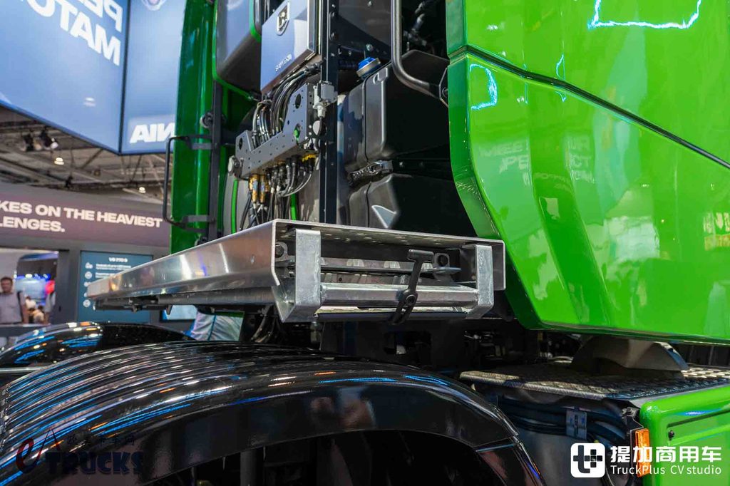 IAA 2026:スカニアの千トン王が来た!8x6駆動に770馬力V8——770 S重量物運搬トラクター徹底実写レビュー