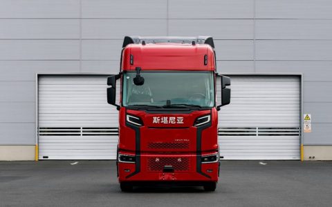 NEXT ERA大型トラック：「中国の心」で中国の道路を儲けて走る