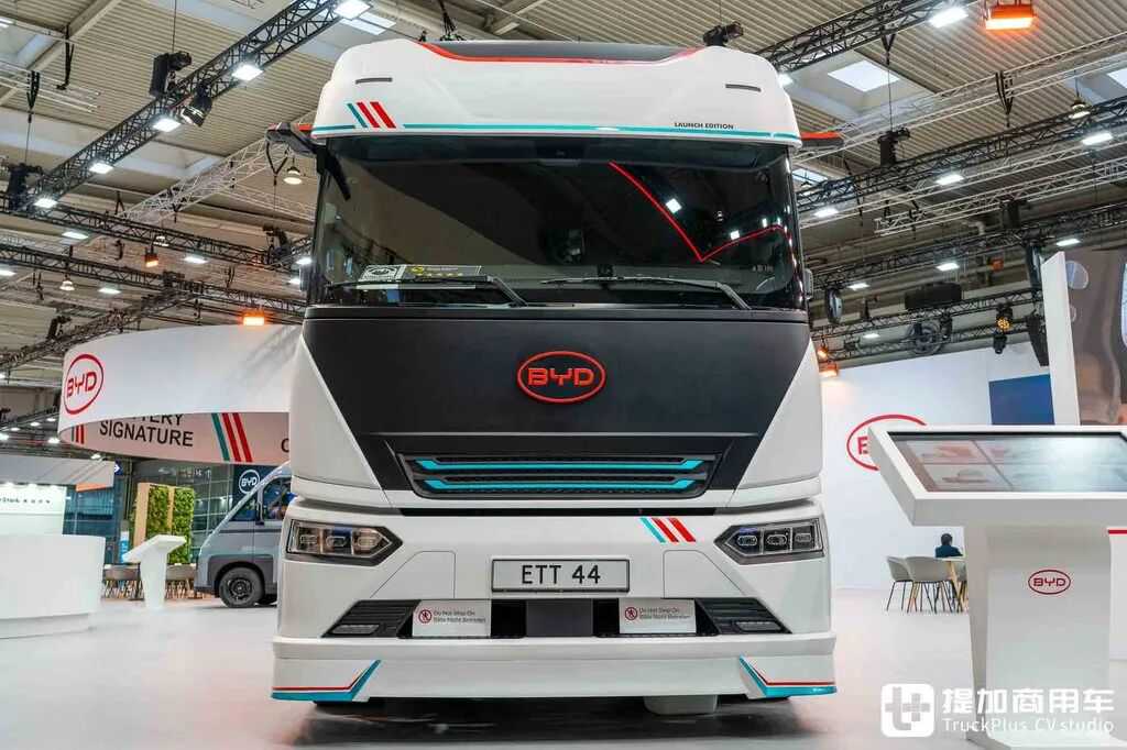 IAA 2026:1000馬力電動駆動+メガワット急速充電、さらに5つ星安全!BYD ETT 44純電動トラクター徹底解説
