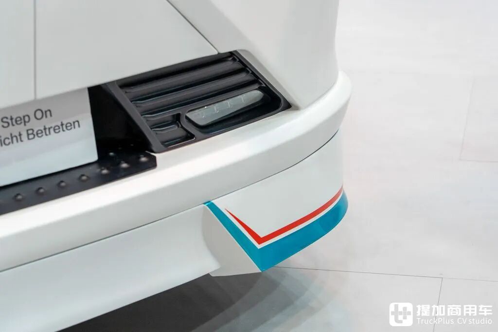IAA 2026:1000馬力電動駆動+メガワット急速充電、さらに5つ星安全!BYD ETT 44純電動トラクター徹底解説