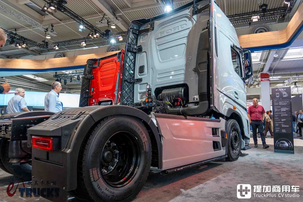 2026 IAA:欧カ「七姉妹」の八番目!欧州で最も安い新車トラック?フォードF-MAX徹底実写レビュー