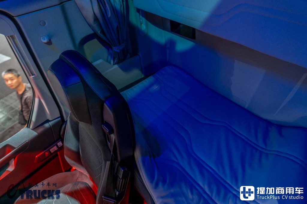 2026 IAA:欧カ「七姉妹」の八番目!欧州で最も安い新車トラック?フォードF-MAX徹底実写レビュー