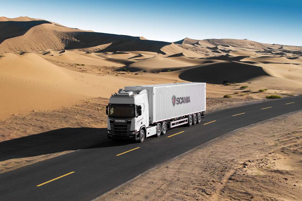 スカニア SUPER 6×4 トラクタが正式上市、多様な輸送シーンを拡大