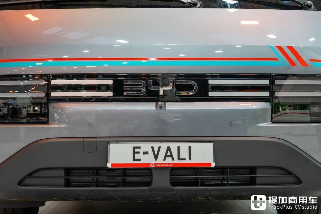 国内では珍しいBYDのバン？四駆オプションと外部給電対応——BYD E-Valiを徹底的に実車取材