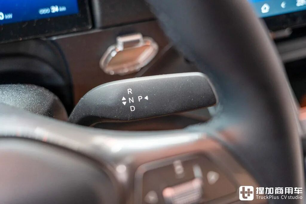 国内では珍しいBYDのバン？四駆オプションと外部給電対応——BYD E-Valiを徹底的に実車取材