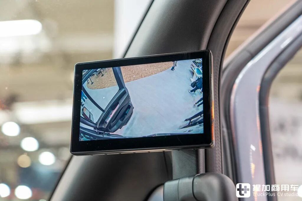 国内では珍しいBYDのバン？四駆オプションと外部給電対応——BYD E-Valiを徹底的に実車取材